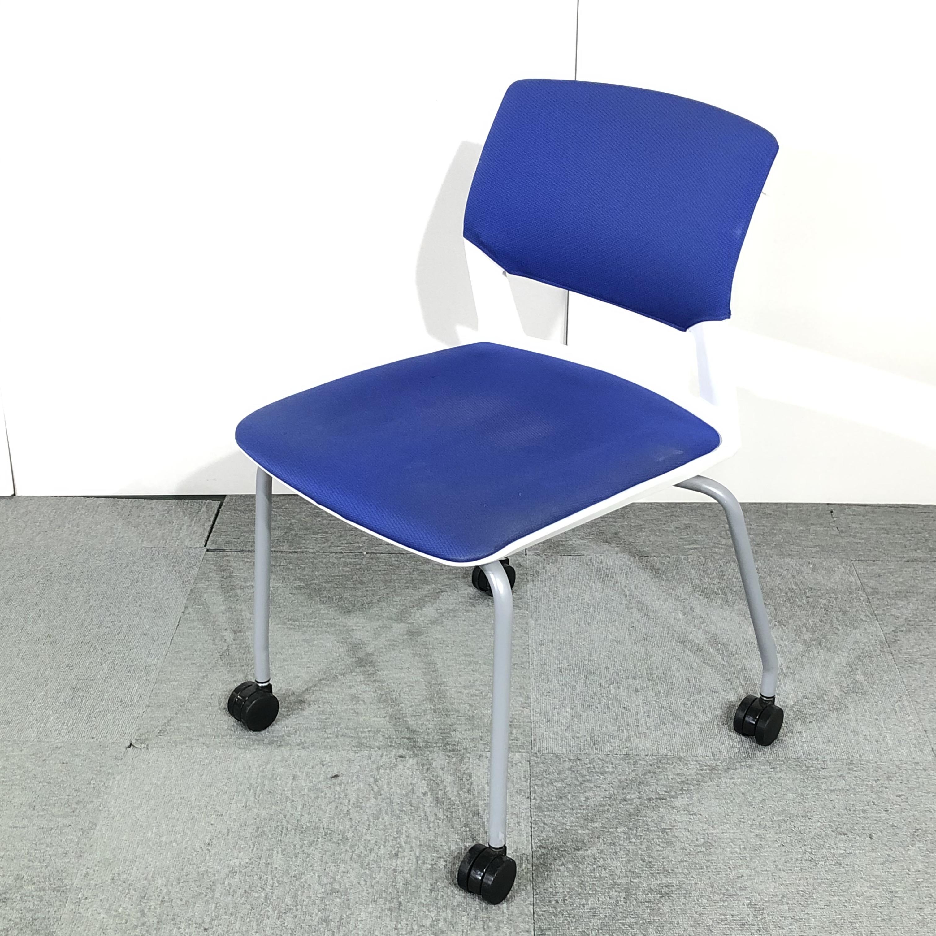 【ロット商品】使いやすいコクヨ製キャスター付きスタッキングチェア入荷！　ミーティング【関西倉庫在庫】　
                        その他シリーズ
                                    中古
            
