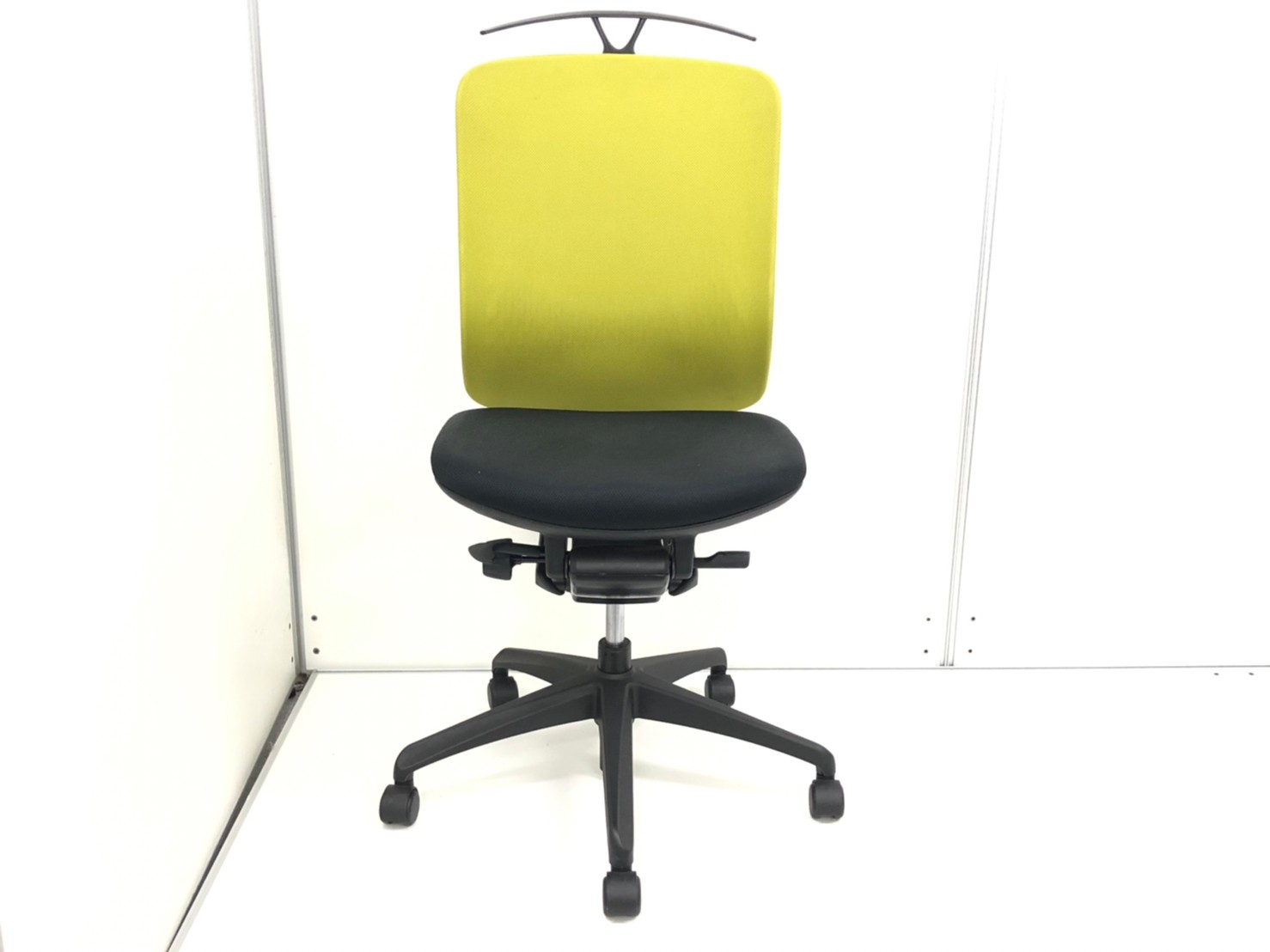 中古】yera イナバ/INABA 肘無ハイバックチェア 343994 - 中古