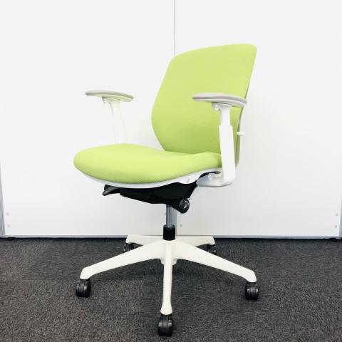 【入荷商品】オカムラ　人気のシルフィー　クッションタイプ　グリーン【可動肘】【ローバック】
                        シルフィー（クッション）
                                    中古
            