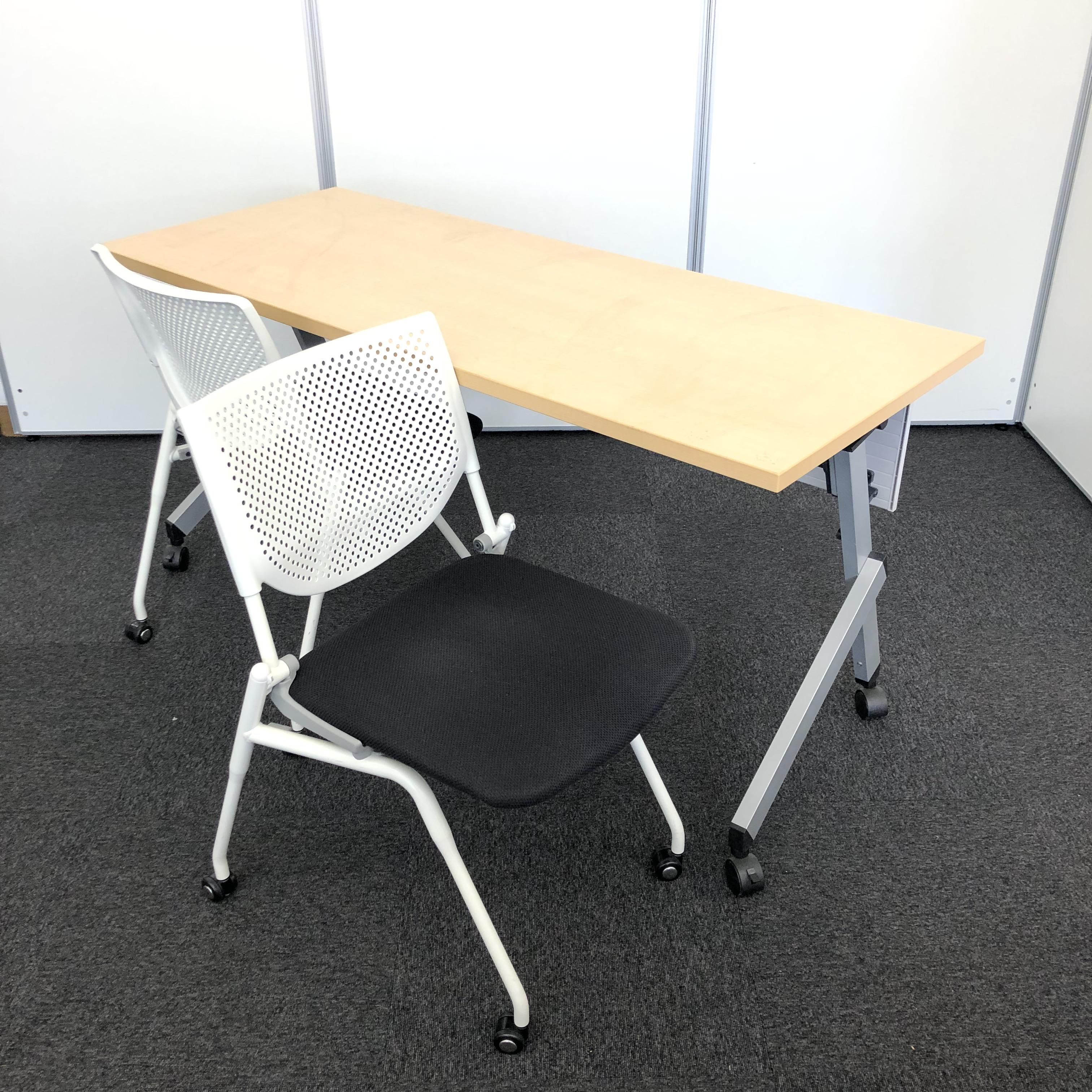 内田洋行（ウチダ）製｜サイドスタックテーブル＋チェアセット｜天板ナチュラル｜幕板付き｜オフィスバスターズ尼崎店　　
                        サイドスタックテーブル
                                    中古
            