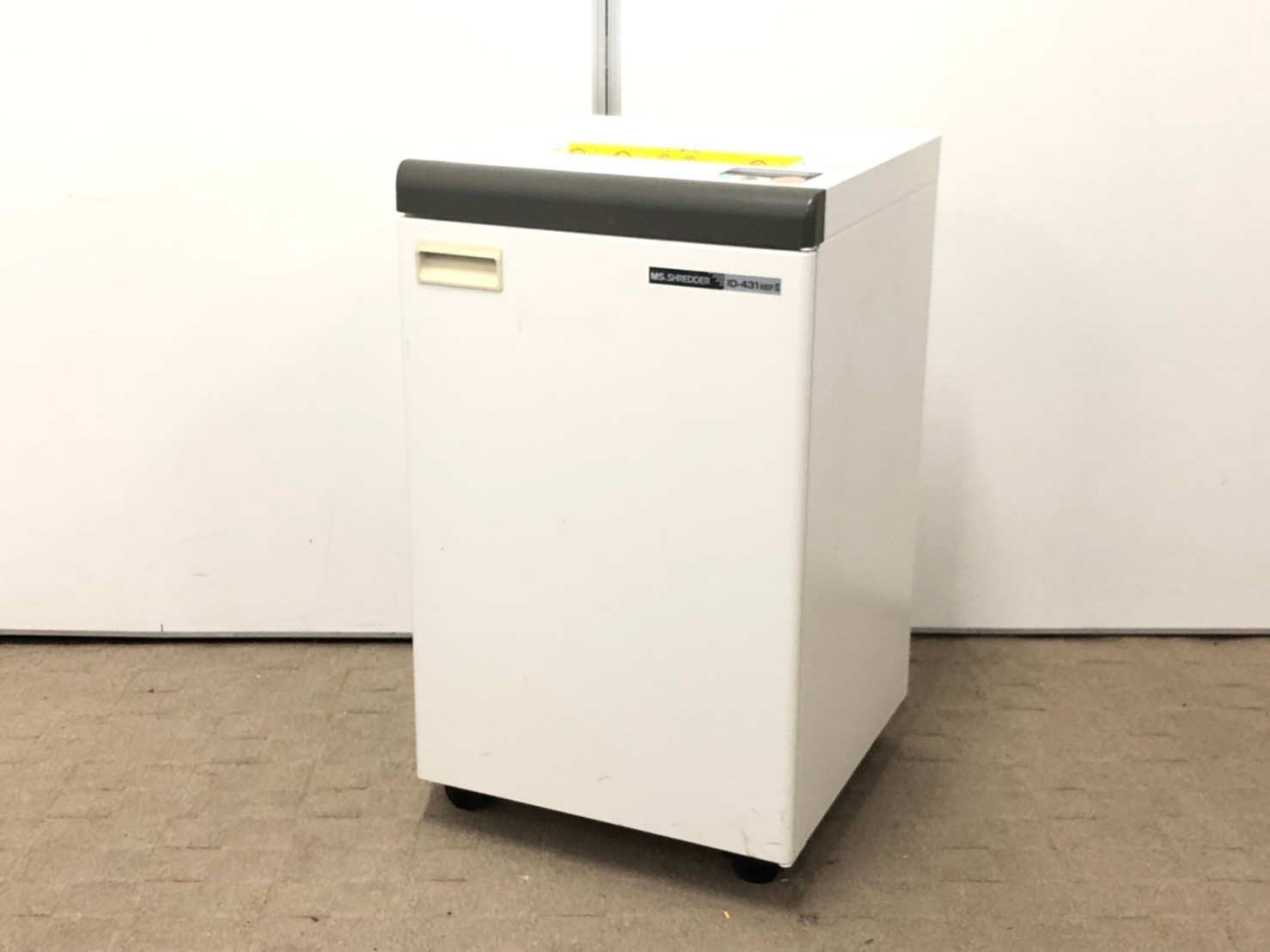 【限定1台！】明光商会！！I新品時同時裁断枚数35枚！
                        IDシリーズ
                                    中古
            