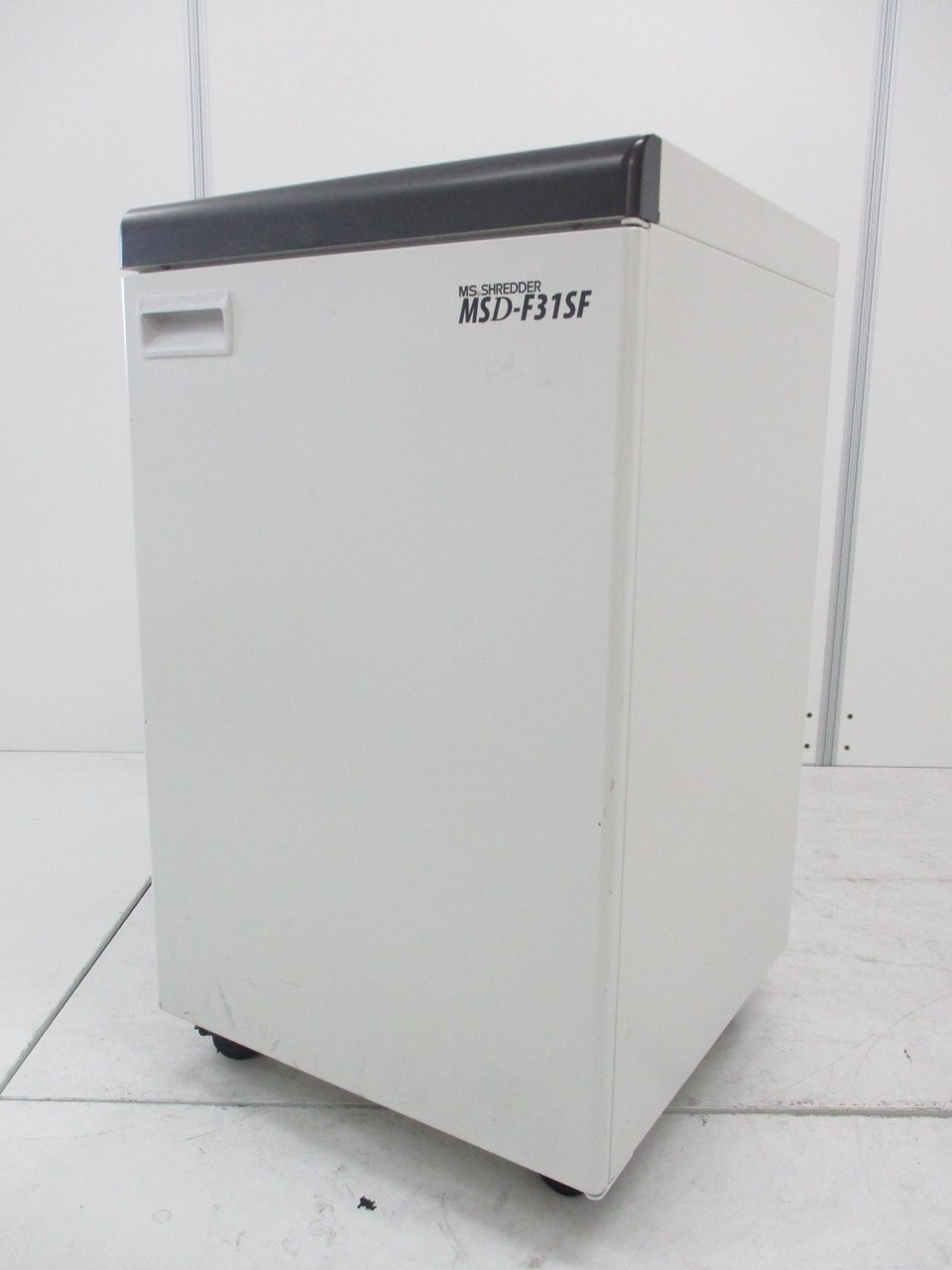 【細断枚数55枚(新品時)】明光商会製 MSD-F31SF スパイラルカット方式　55枚細断のパワフル機!!
                        MSDシリーズ
                                    中古
            