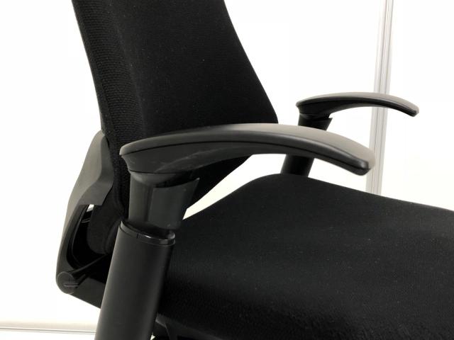 中古】エフクロス KF-330GS-T1B2 イトーキ/ITOKI 肘付ハイバックチェア 499060 - 中古オフィス家具ならオフィスバスターズ