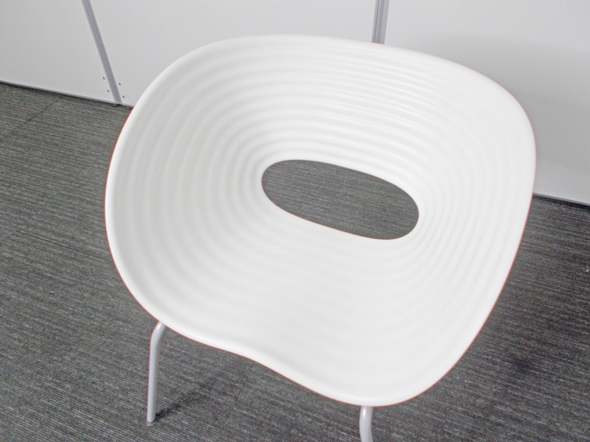 Vitra ミーティングチェア Tom Vac スタッキング ホワイト Vitra ミーティングチェア Tom Vac スタッキング ホワイト（【1