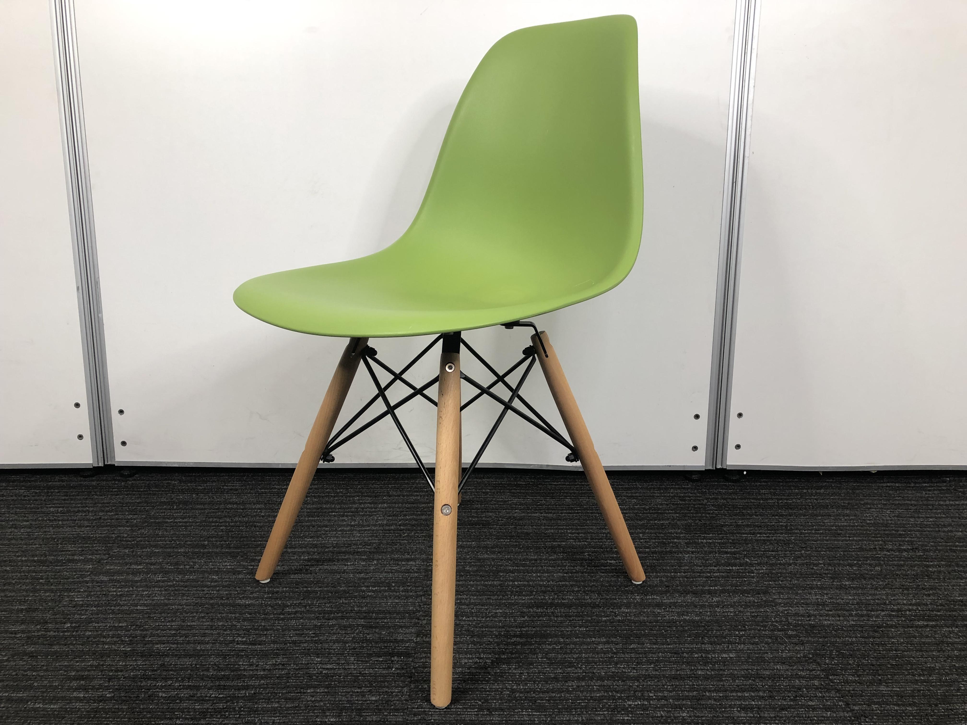 【リプロダクト品】鮮やかなライトグリーンが明るい印象に！オフィス・お店・ご自宅と幅広く使用可能です！
                        その他シリーズ
                                    中古
            