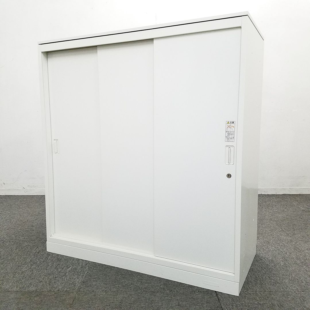 【4台入荷】収納力の高いキャビネット入荷！中古　書庫　キャビネット　ロッカー 棚 オフィス 中古 家具 okamura オカムラ　レクトライン D400
                        レクトライン
                                    中古
            