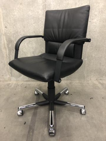 【中古】フィグラ vitra/ヴィトラ 肘付ハイバックチェア 347865