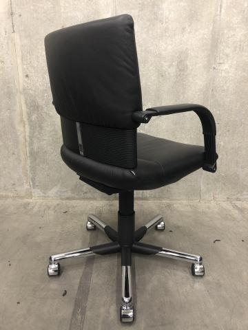 【中古】フィグラ vitra/ヴィトラ 肘付ハイバックチェア 347865