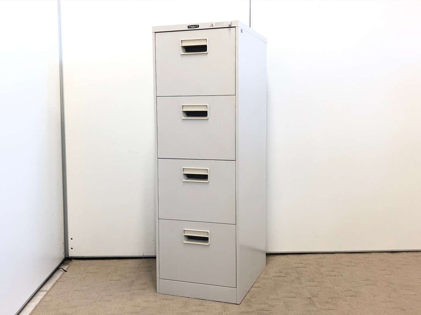 【限定2台！】中古で珍しい！！ファイリングキャビネット入荷！
                        42
                                    中古
            