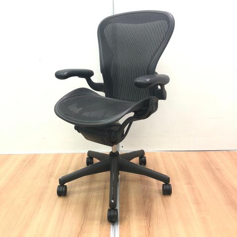 中古 アーロンチェア Herman Miller ハーマンミラー 肘付ハイバックチェア 千葉店 中古オフィス家具ならオフィスバスターズ