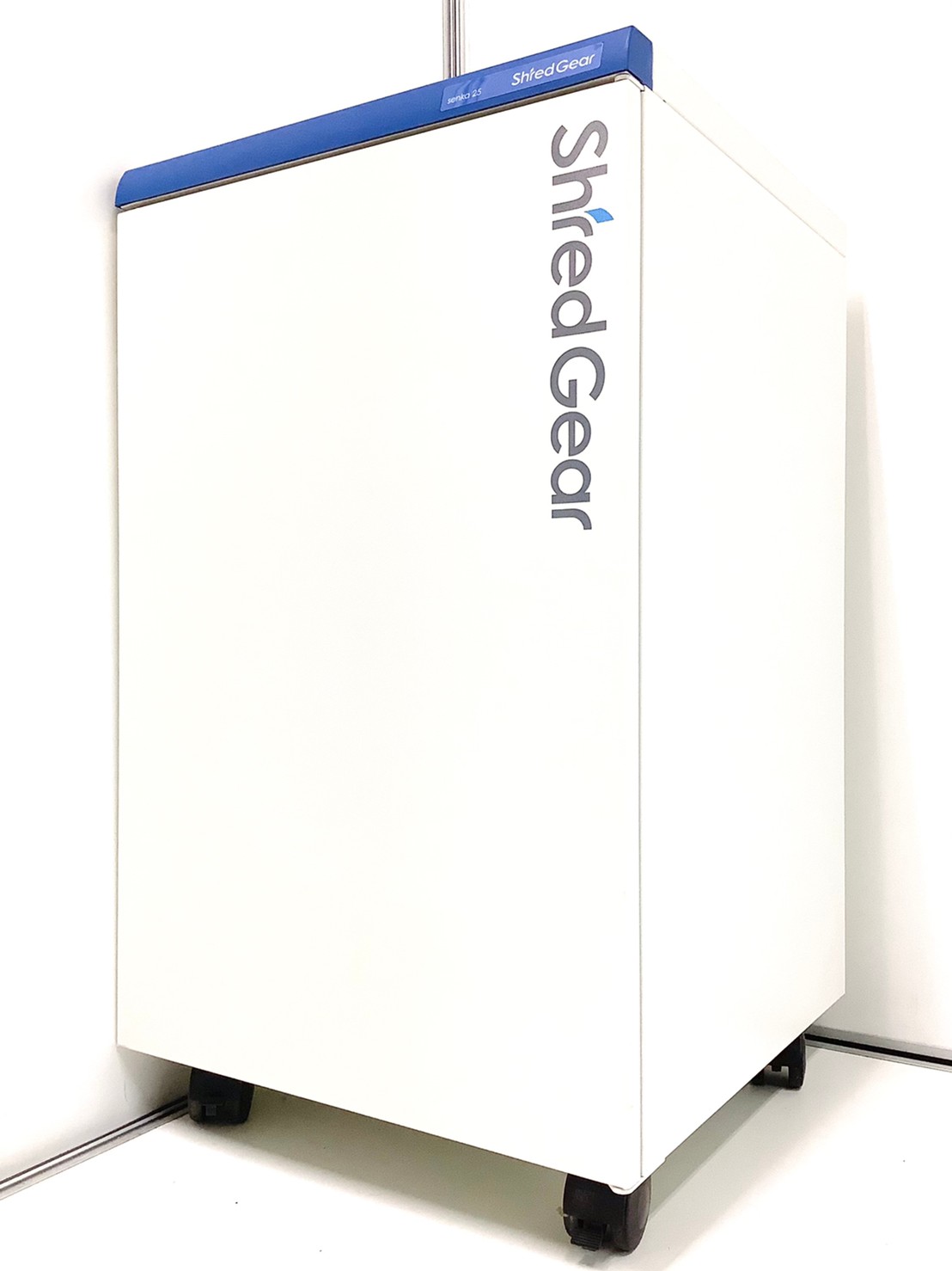 【ホワイト基調で明るい！！】シュレッダー【最大細断枚数：25枚(新品)】【サカエ/千嘉】【京都・滋賀】
                        千嘉
                                    中古
            