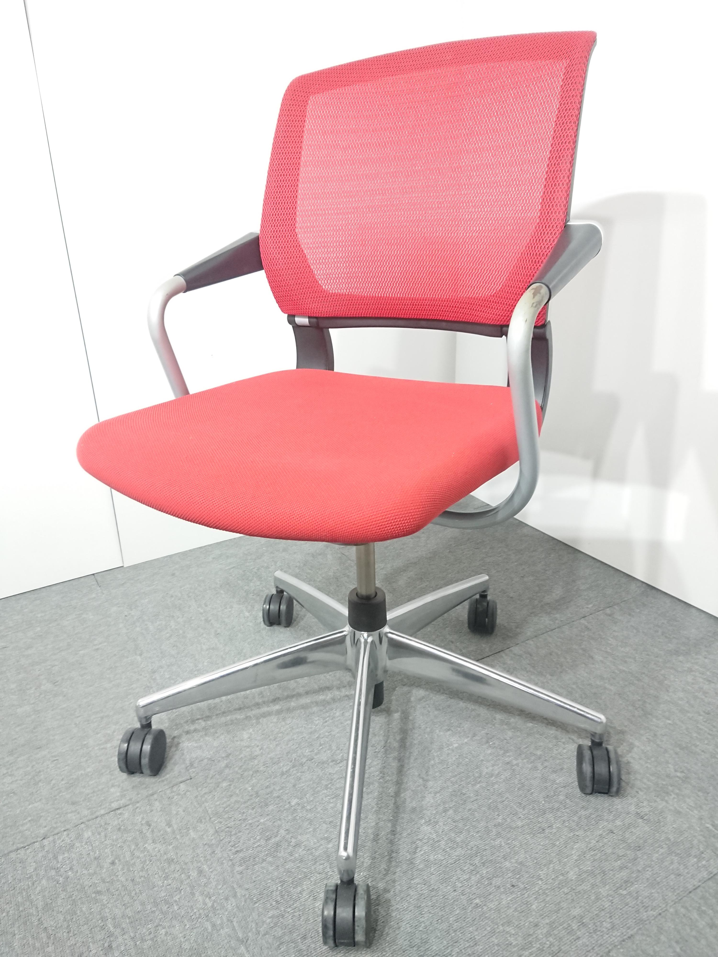 【訳あり商品】【擦れキズなど多数あり】コクヨ製　サテリテシリーズ　ミーティングチェア　レッドカラー！！【関西倉庫在庫】
                        サテリテ（アルミ脚タイプ）
                                    中古
            