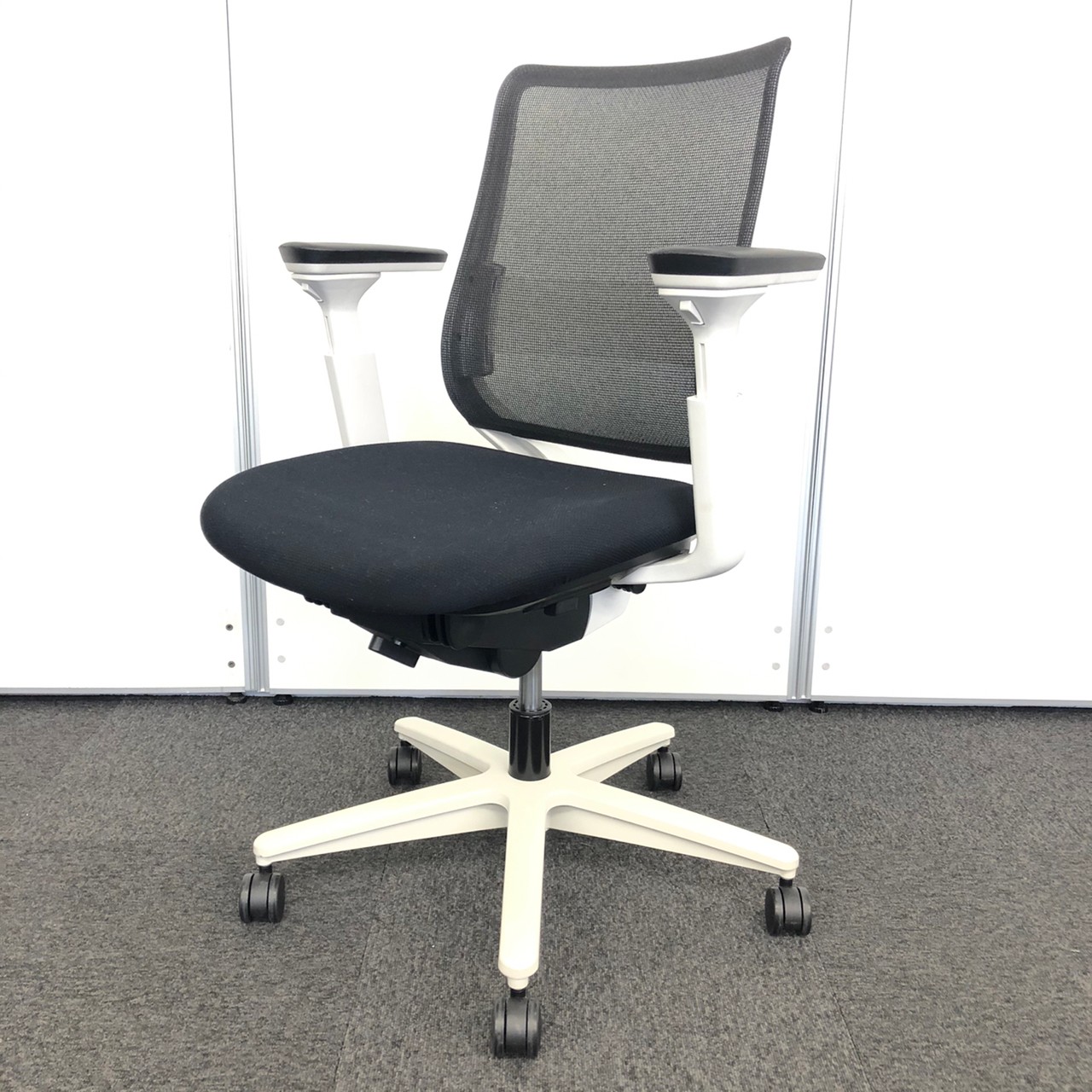 中古】ミトラシリーズ コクヨ/KOKUYO 肘付ハイバックチェア