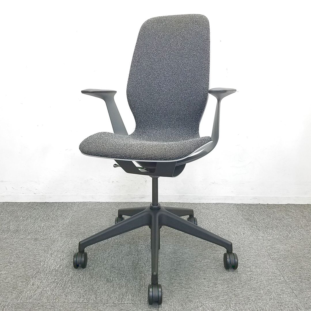 中古】SILQ 418A000 Steelcase/スチールケース 肘付ハイバックチェア