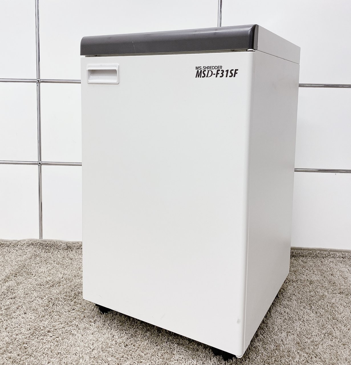 【KS】【高スペックで作業効率アップ！】■MAX55枚細断！　MSD-F31SF　■信頼と安心の明光商会ブランド！ＭＳシュレッダー
                        MSDシリーズ
                                    中古
            