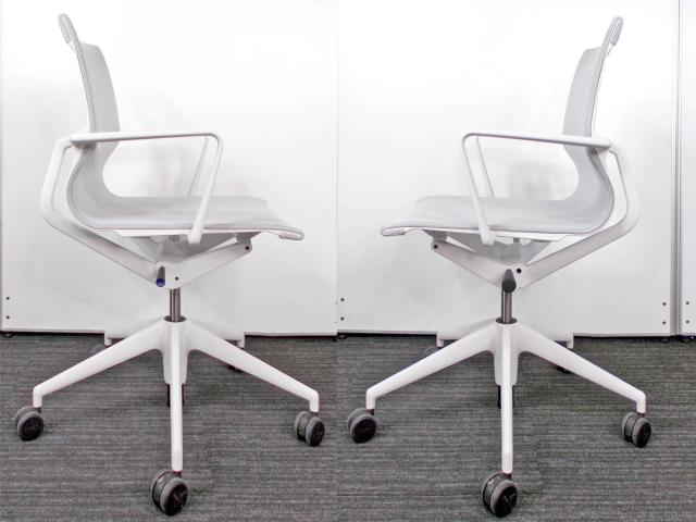 中古】 vitra/ヴィトラ 肘付ミドルバックチェア 350137 - 中古オフィス