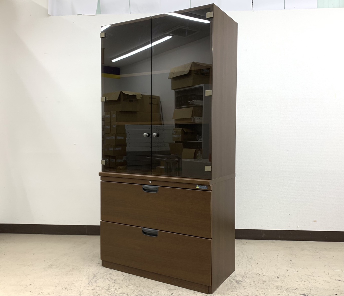 【１台限定】超々高級役員用木製書庫蓮田電撃入店！【RP】
                        その他シリーズ
                                    中古
            