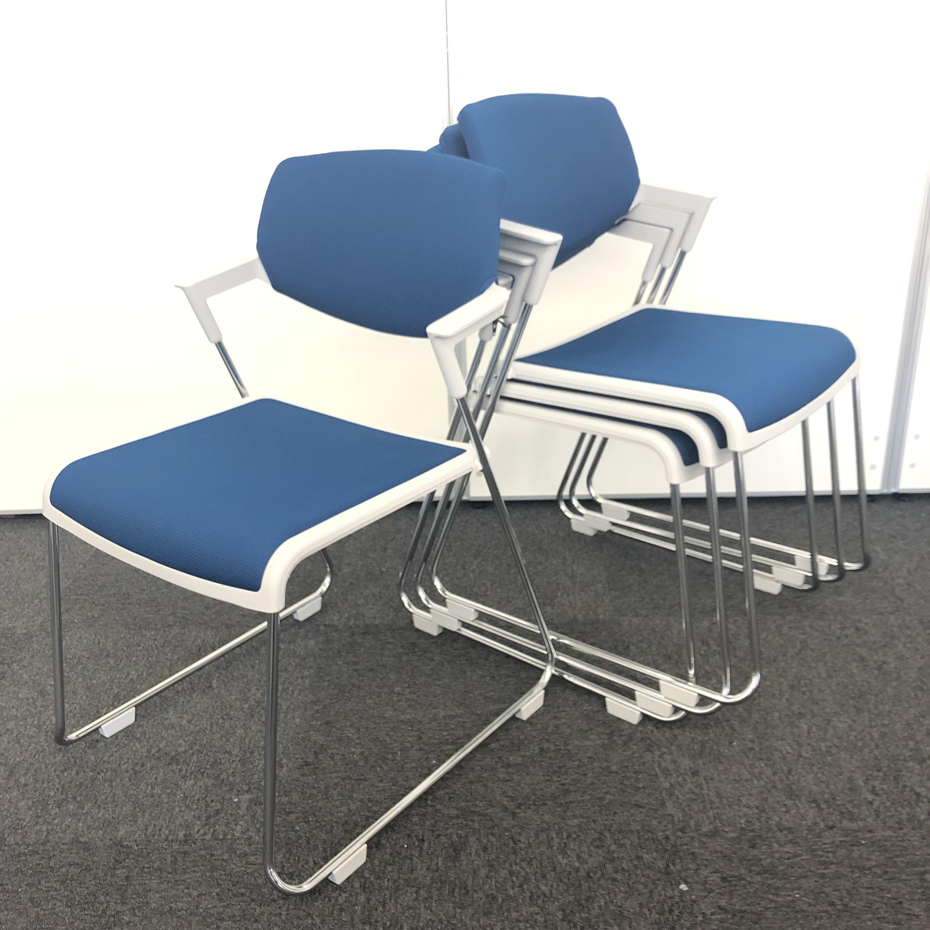 【15セット入荷】コクヨ｜サティオ｜爽やかブルーカラー！4脚セット【関西在庫数ナンバーワン。尼崎店】
                        サティオ
                                    中古
            