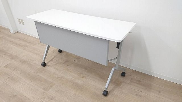 【定価約7万】【コクヨ製】【スタックテーブル】【リーフラインシリーズ】【ホワイト】【幕板付き】スタイリッシュなデザイン！人気のホワイト色です！！
                        リーフライン
                                    中古
            