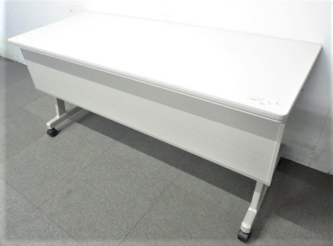 【6台入荷！】■コクヨ製　サイドスタックテーブル　W1500×D600mm
                        KT-900
                                    中古
            