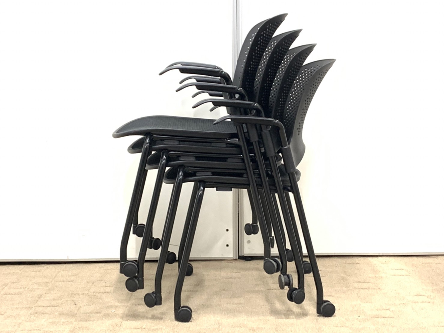 中古】ケイパー Herman Miller/ハーマンミラー スタッキング