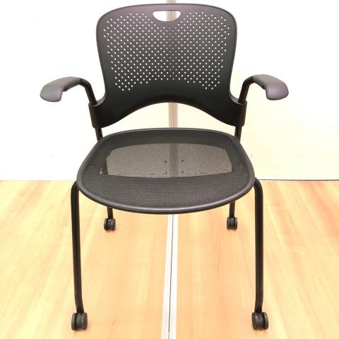 【中古】ケイパー Herman Miller/ハーマンミラー スタッキングチェア 352569