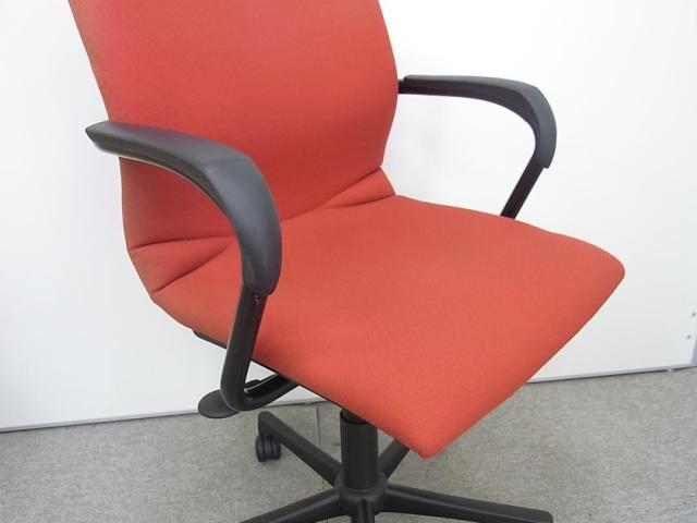 【中古】プロテジェチェア Steelcase/スチールケース 肘付ローバックチェア 352791