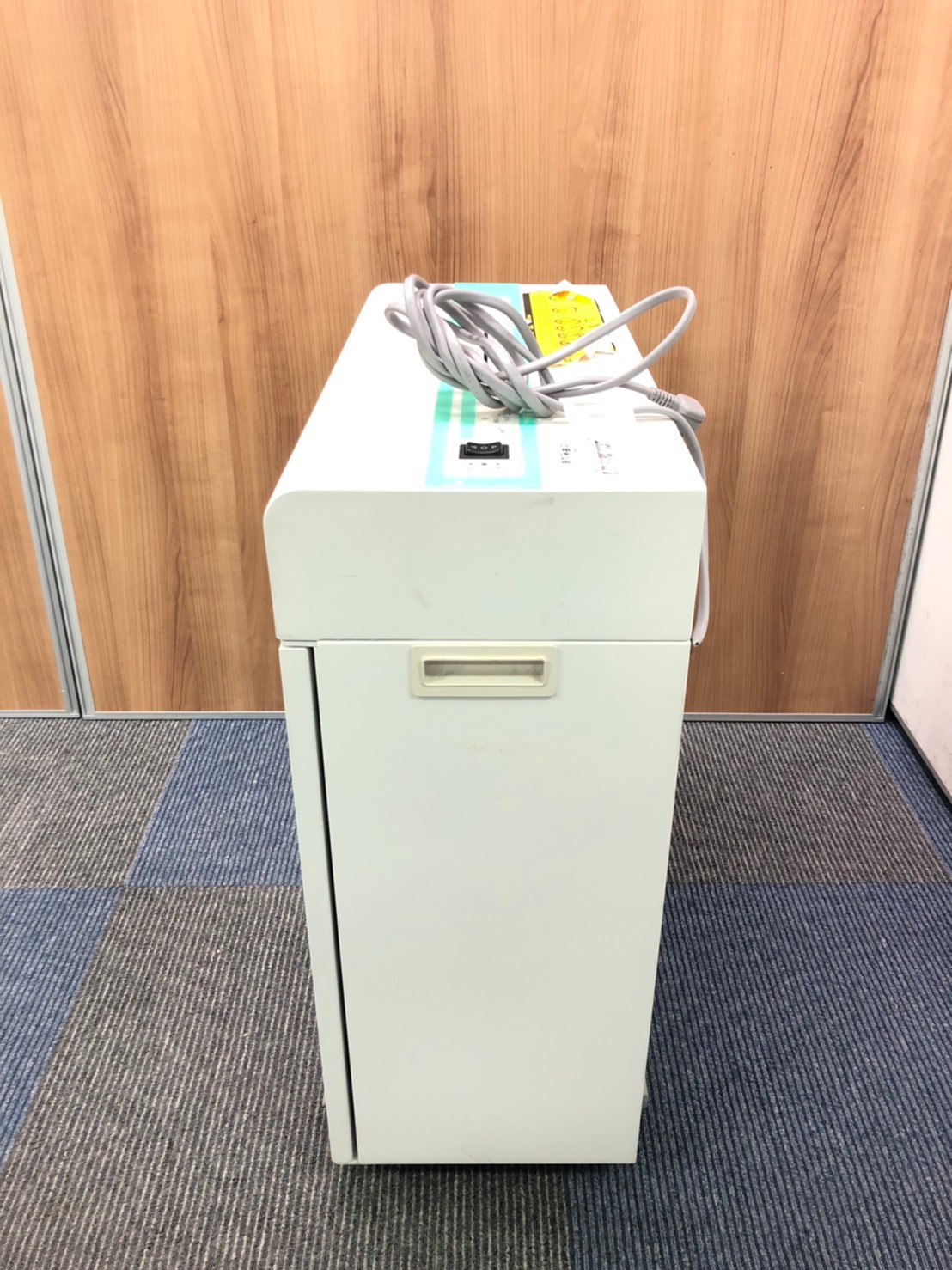 MSV-D26C シュレッダー 引き出し式ゴミ箱付き MSV-D26C | 株式会社明光商会