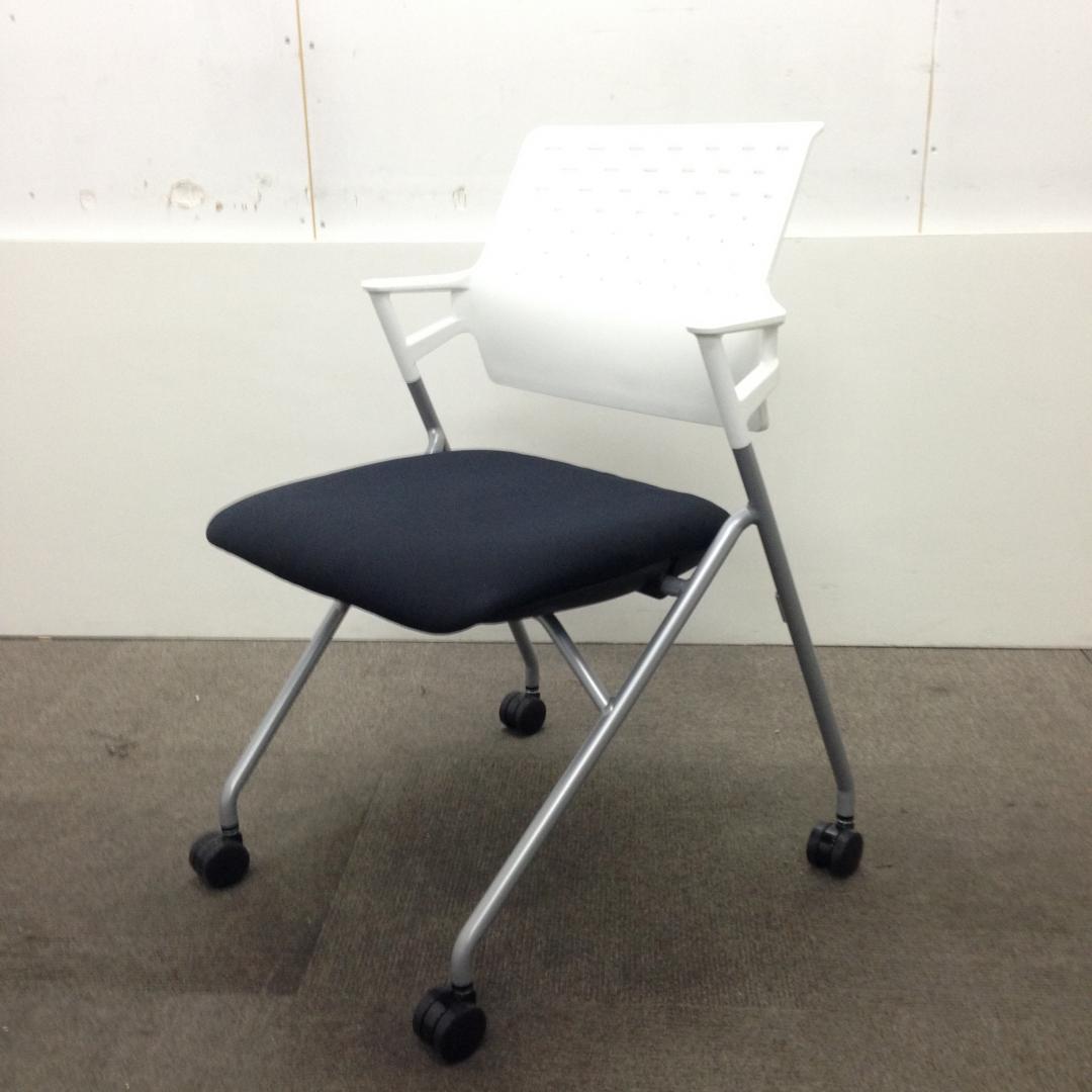 【4脚入荷】コクヨ製｜ピエガ｜シンプルながらしっかりとした座り心地です！
                        ピエガ
                                    中古
            