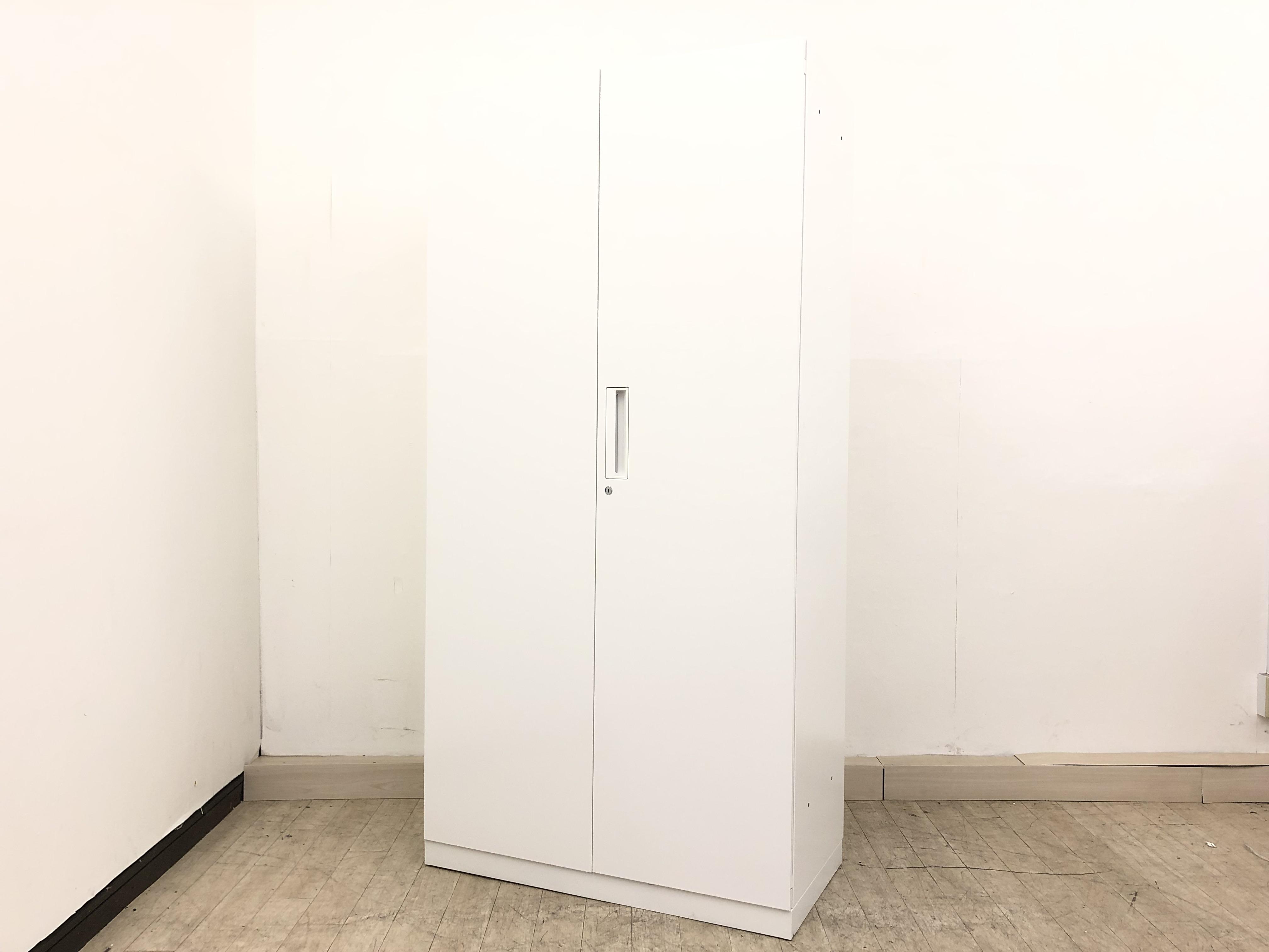 【人気につきさいたま店に再入荷！】コクヨ（KOKUYO）エディアシリーズ　両開き書庫　高さ1800㎜　■色：ホワイト
                        エディア
                                    中古
            