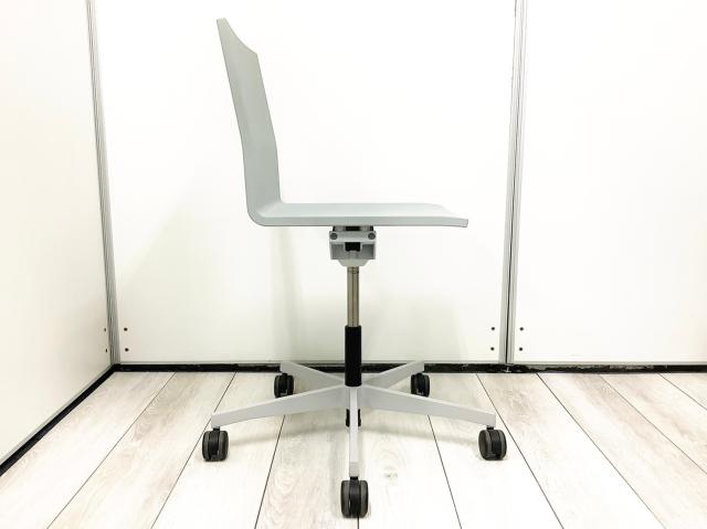 【中古】 vitra/ヴィトラ 肘無ローバックチェア 354918