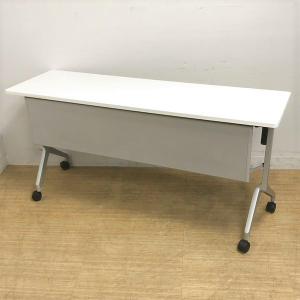 棚付き・幕板付き　ホワイト天板　コクヨ　リーフライン　2台入荷！
                        リーフライン
                                    中古
            