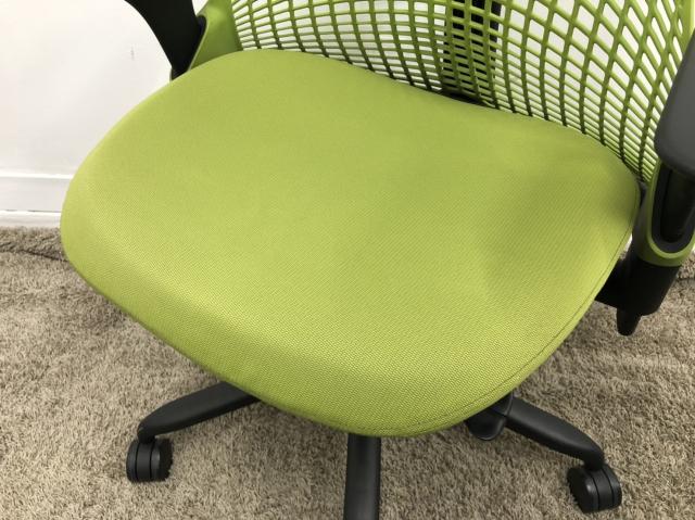 【中古】セイルチェア AS1YA23HA-0139　N2BKBB79BK9108 Herman Miller/ハーマンミラー 肘付ハイバックチェア  355132