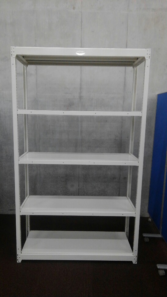 オカムラのW1240の中古ラックが1台入荷しました！！　注)呼称W1200　実寸W1240　天地5段　耐荷重：段/100kg　ボルトレスなので組立も簡単！ ！ 
※マテハン本舗の中古商品は、千葉県柏市に在庫がございます。
                        その他シリーズ
                                    中古
            