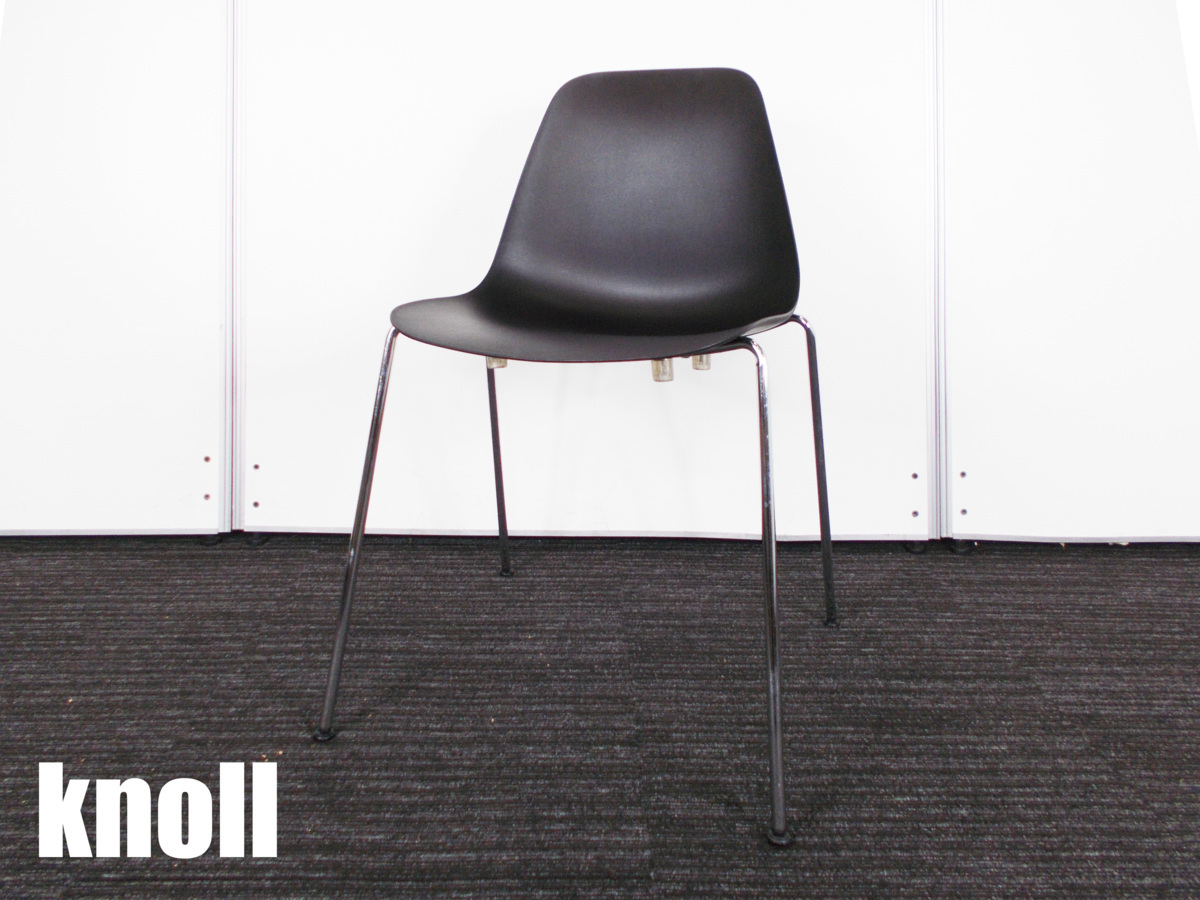 CRASSEVIG / クラスヴィッグ　 POLA LIGHT CHAIR METAL LEGS　スタッキングチェア　Knoll/ノール
                        その他シリーズ
                                    中古
            