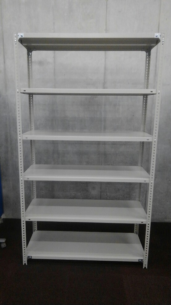 上下ボルト式タイプの中古ラックが3台入荷致しました！！　注)呼称W1200/D450　実寸W1215/D460　天地6段　耐荷重：段/100kg　
※マテハン本舗の中古商品は、千葉県柏市に在庫がございます。
                        その他シリーズ
                                    中古
            