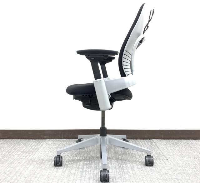 【中古】リープV2 LEAP-20100 Steelcase/スチールケース 肘付ハイバックチェア 356523