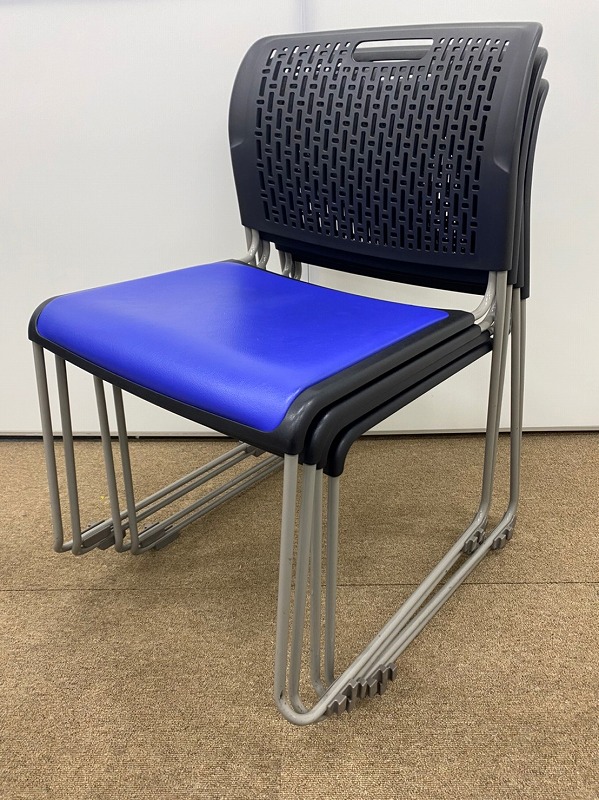 【セット販売】【お得】トーヨースチール製スタッキングチェア
                        その他シリーズ
                                    中古
            