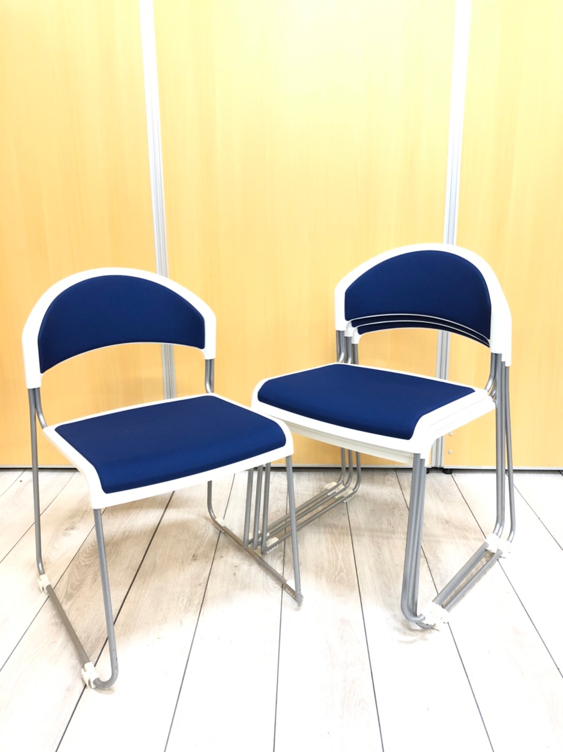 【セット販売！】内田洋行製スタッキングチェア！　MP-140シリーズ 4脚セット ミーティング チェア 会議室
                        MP-140シリーズ
                                    中古
            