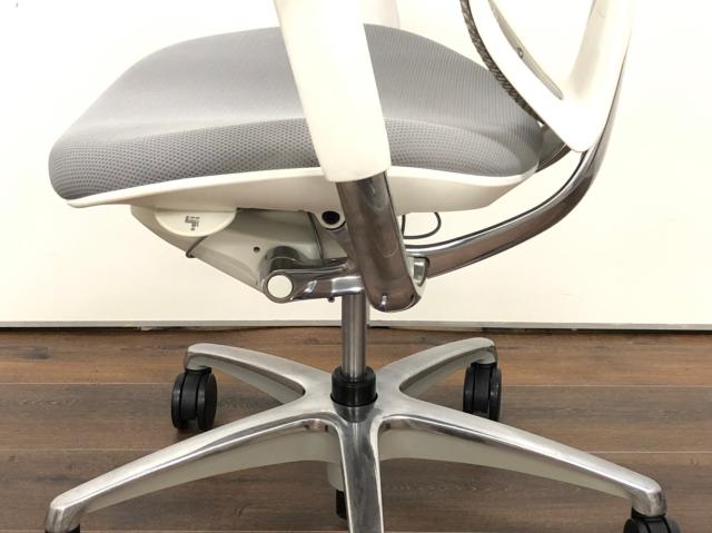 中古】サブリナ オカムラ/okamura 肘付ハイバックチェア 357058 中古】サブリナ オカムラ/okamura 肘付ハイバックチェア 357058