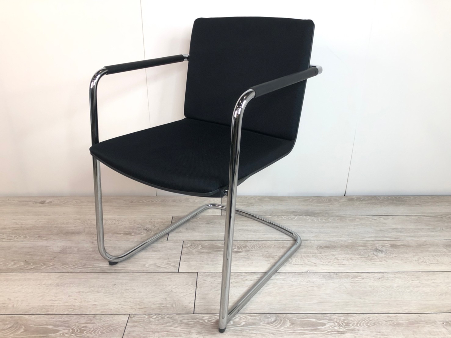 【単体・セットでも！！】wilkhahn/ウィルクハーン　neos / ネオス
                        その他シリーズ
                                    中古
            