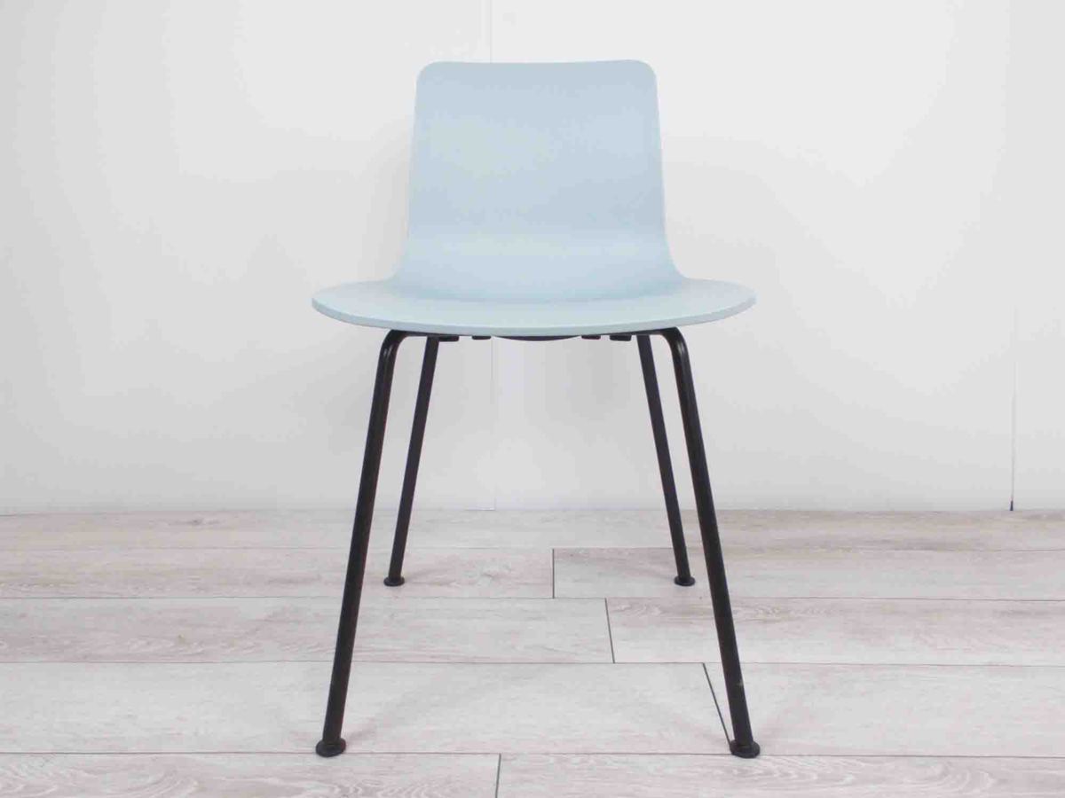 【3脚セット】Vitra　ヴィトラ　HAL Tube　チェア　ホワイトグレー系 HAL RE Tube / ハル RE チューブ | Official Vitra® Website JP