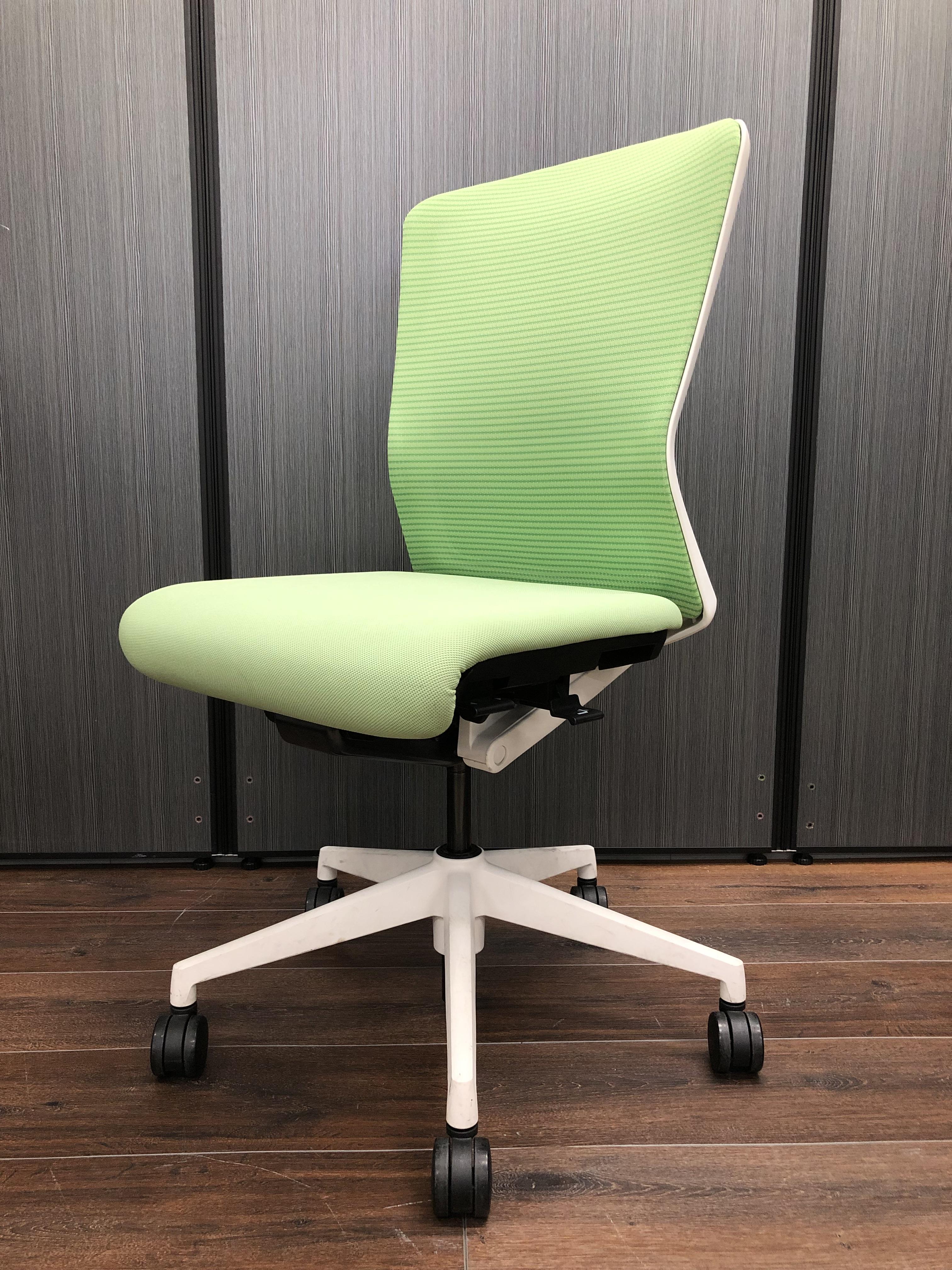 ★在庫入替セール★ウチダ　エルフィ　ライムグリーン
                        エルフィ
                                    中古
            