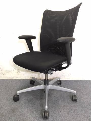 【入荷商品】イトーキ　プラオα　肘付　メッシュ　ハイバック　人気商品　新規　入替　テレワーク
                        プラオαチェア
                                    中古
            