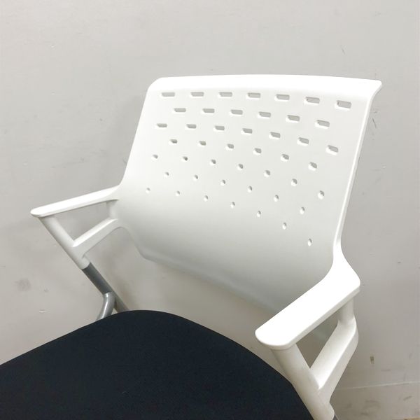 中古】ピエガ（PIEGA）チェア CK-720PAWGXB6-W コクヨ/KOKUYO