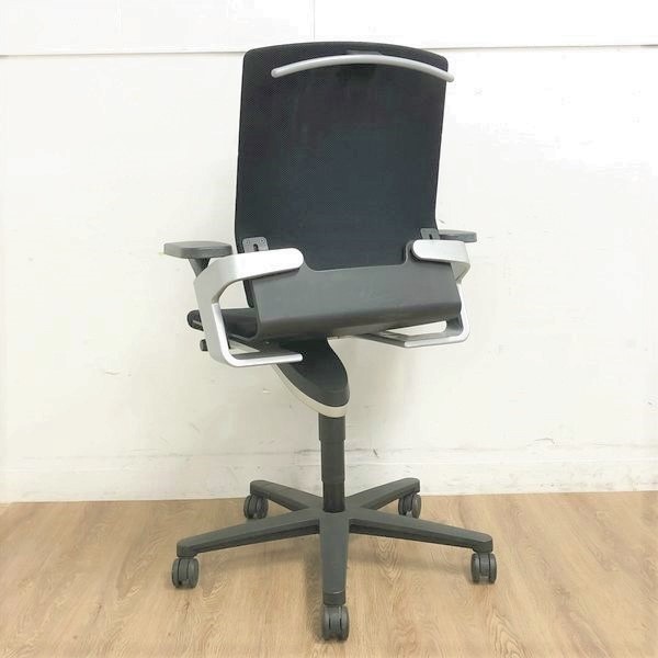 Wilkhahn｜ウィルクハーン ON. オンチェア Swivel Chair