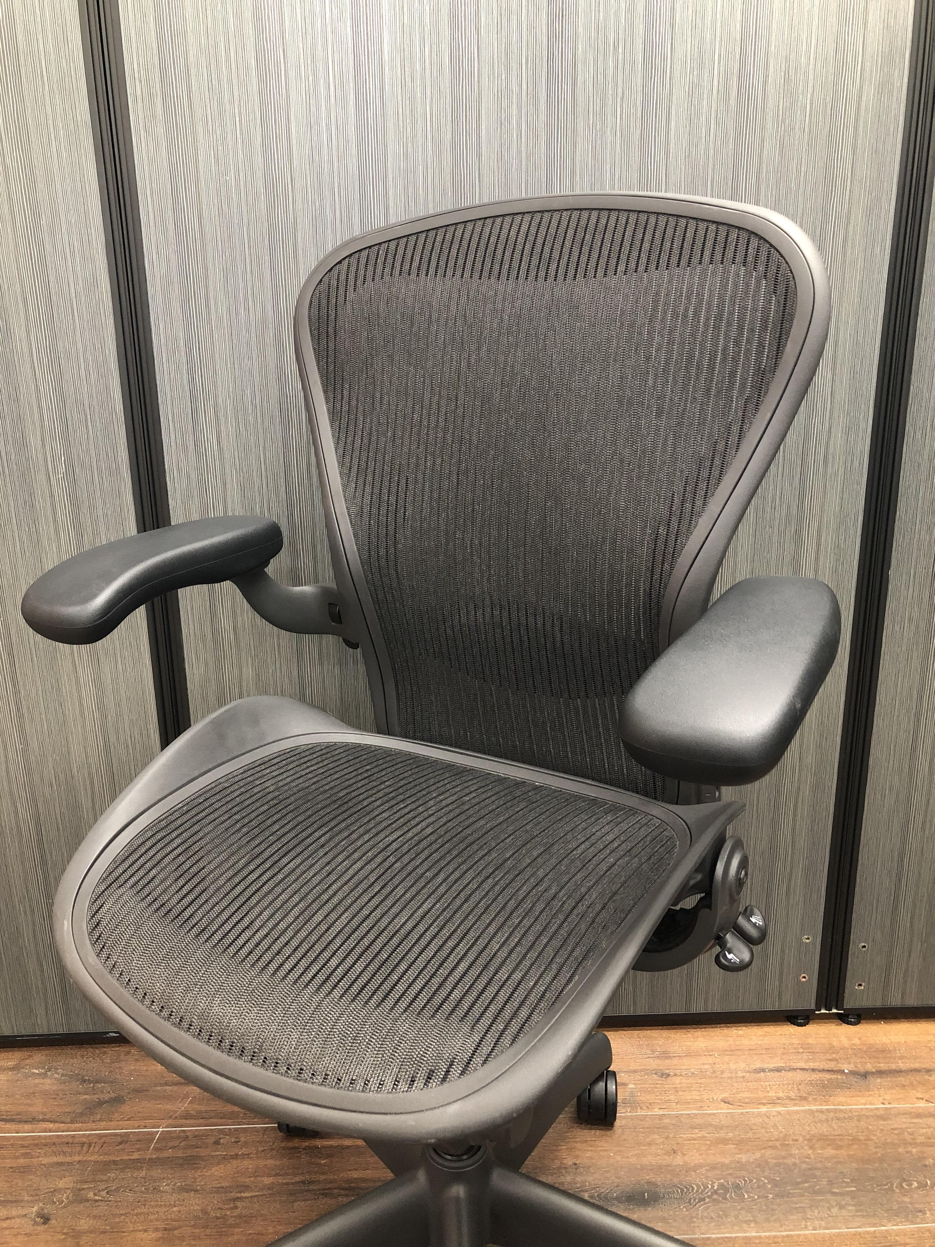 中古】アーロンチェア Herman Miller/ハーマンミラー 肘付