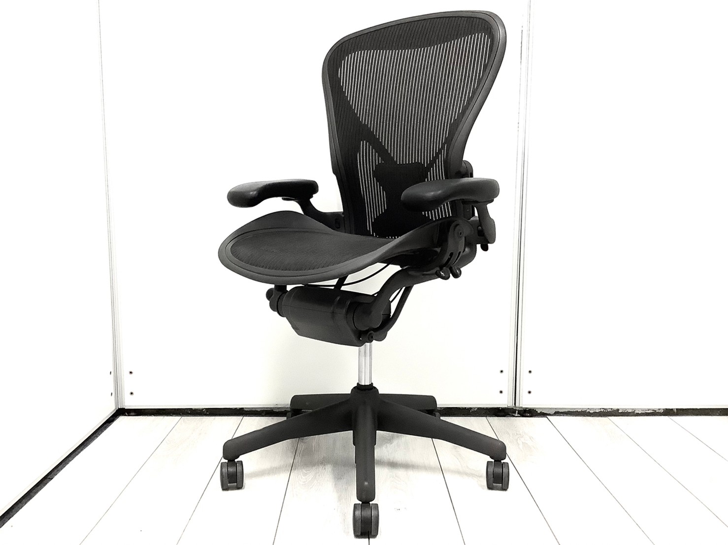 中古】アーロンチェア（ポスチャー フル装備） Herman Miller