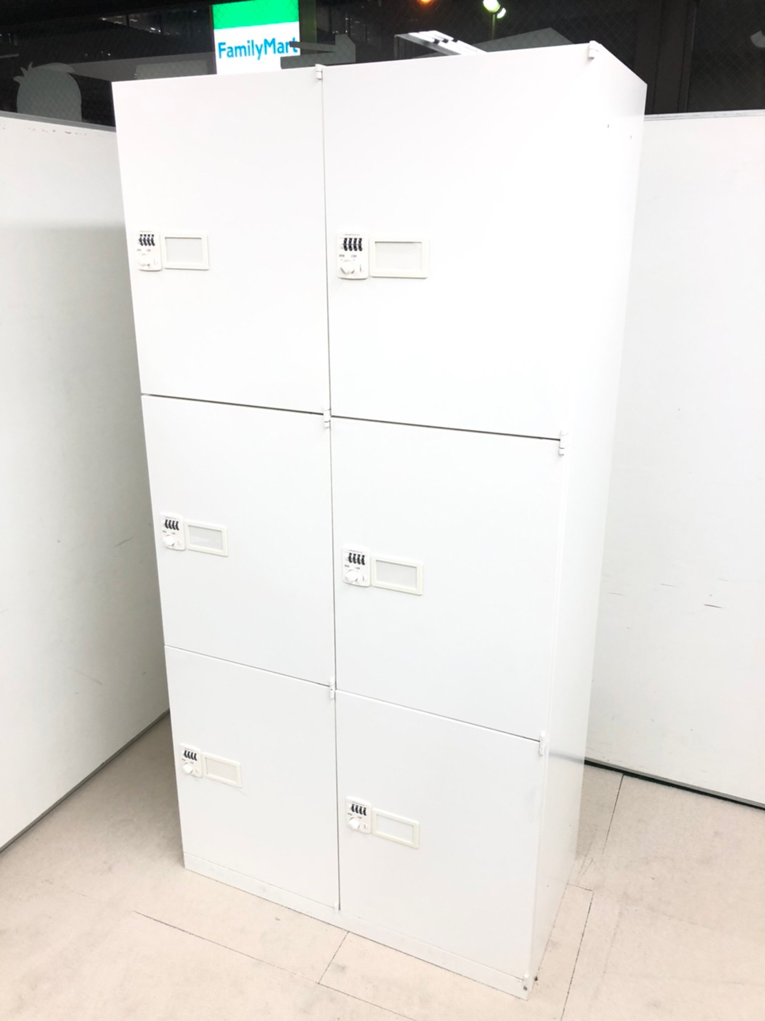 【6人用のダイヤルロッカー！】増員の準備に如何でしょうか？
                        レクトラインロッカー
                                    中古
            