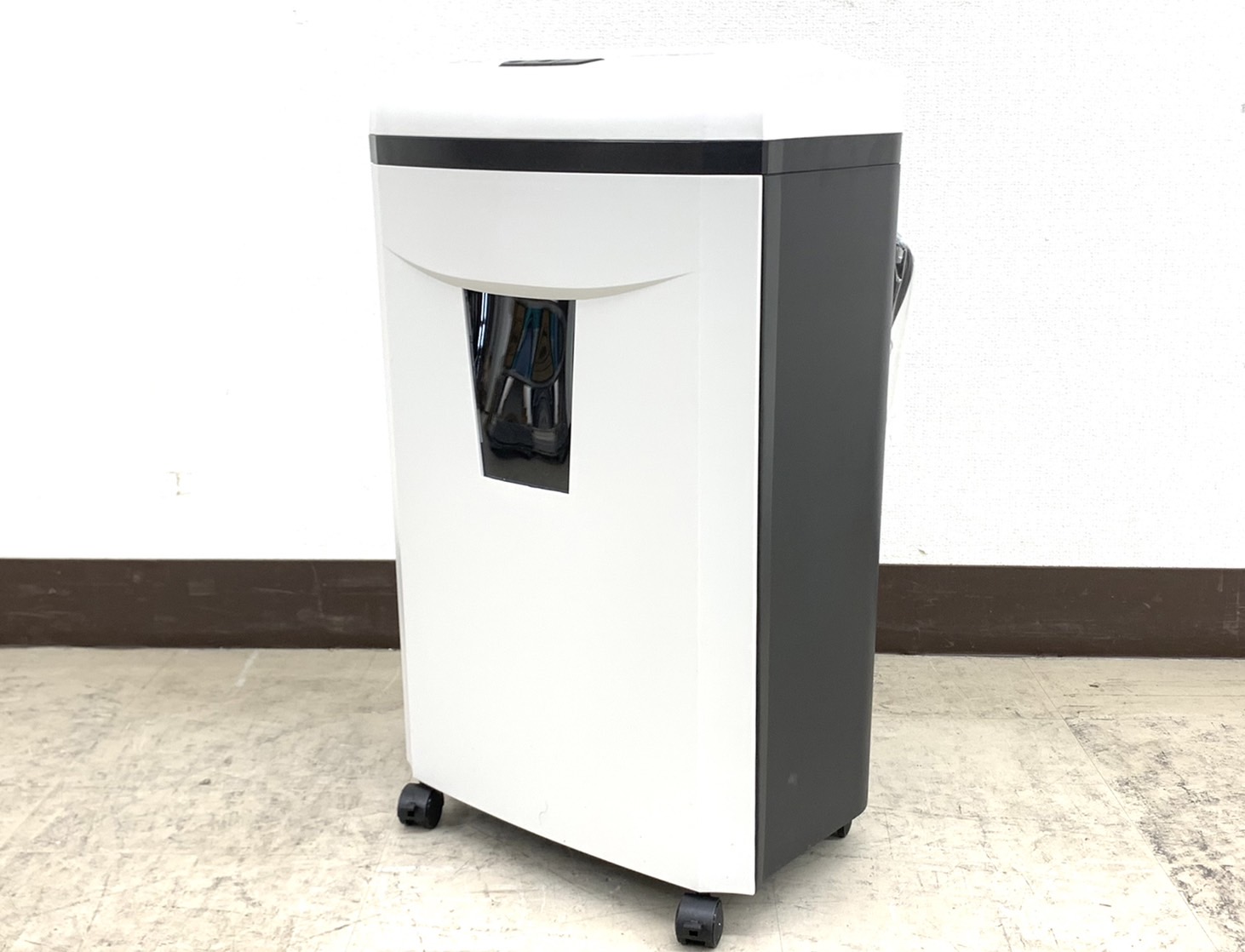 新個品入荷Asmixクロスカットシュレッダー【A4対応)】S72シリーズ◆アスカ製【RP】
                        その他シリーズ
                                    新古品
            